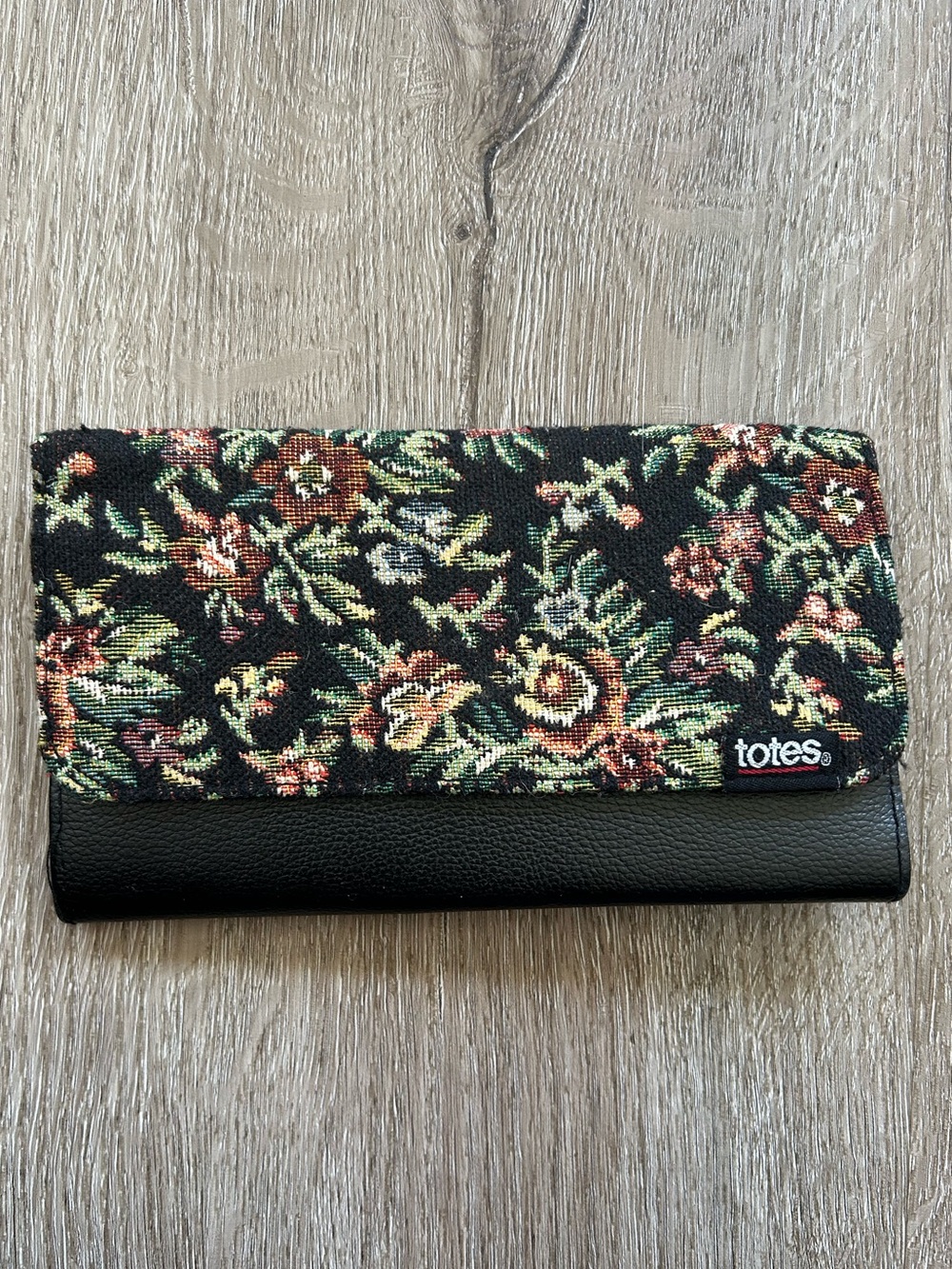 Vintage Floral Tapestry Black Fold-Over Wallet